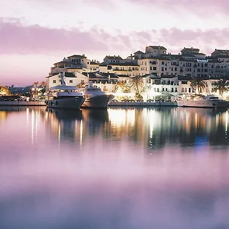 Oleholidays Pb 218 Primera Linea De Mar Puerto Banus Lejlighed